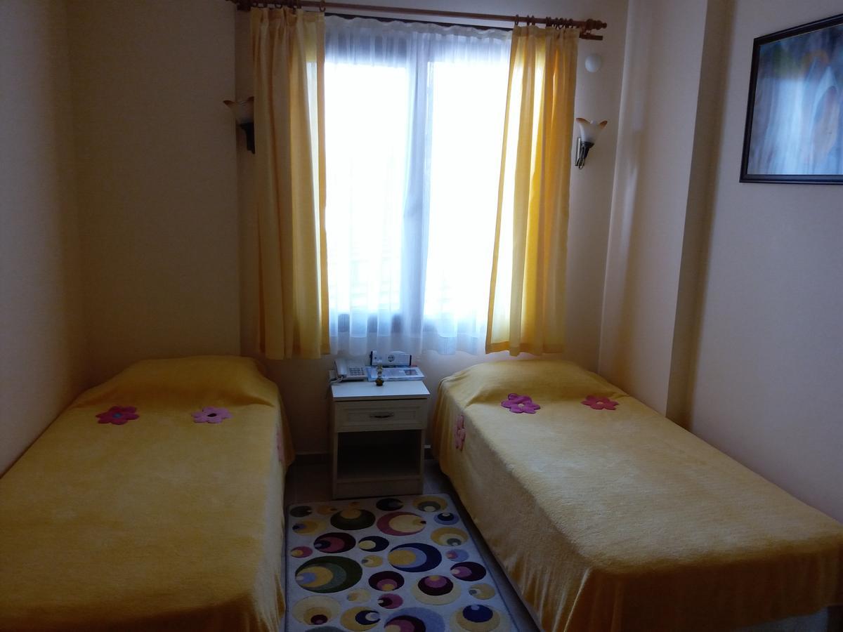 Sualti Hotel Ayvalik Exterior photo